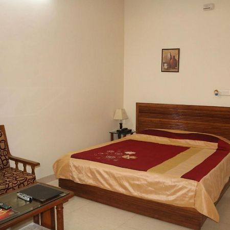 Hotel Shakti Palace Chūru Extérieur photo
